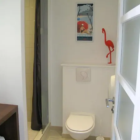La Jetee Szálloda 3*